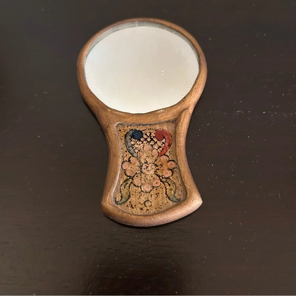 Vintage hand-painted reverse-painted glass and wood hand mirror brown 4x2.5” - Picture 6 of 6